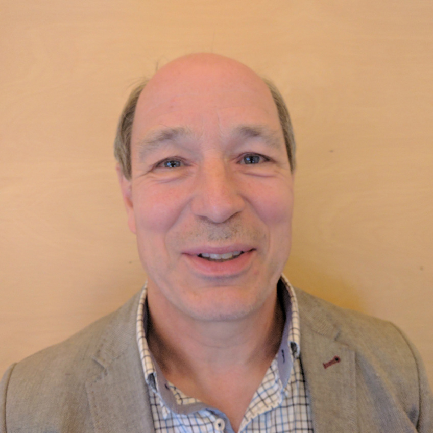 Mr. M. Schellingerhout